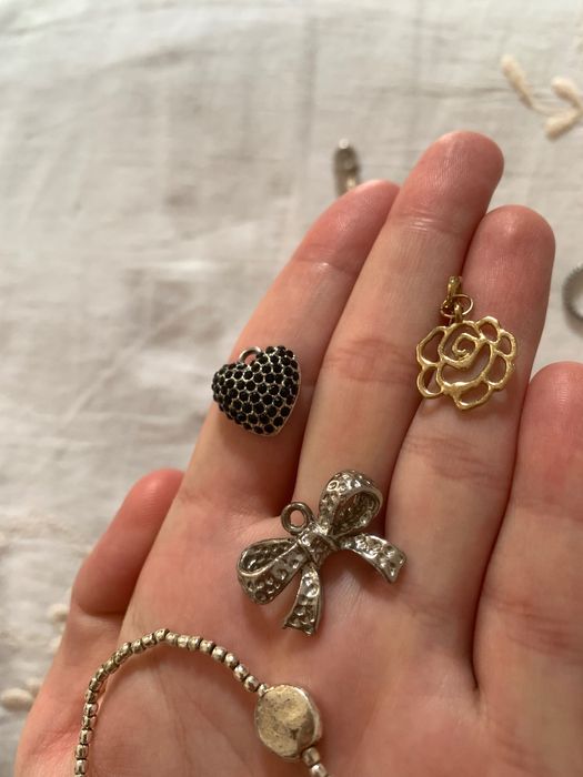 Wisiorki Biżuteria pierścionek bransoletka zawieszki srebrne