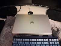 Laptop / Notebook Inspirion 5502 / i5 / 32GB RAM / Nvidia mx330