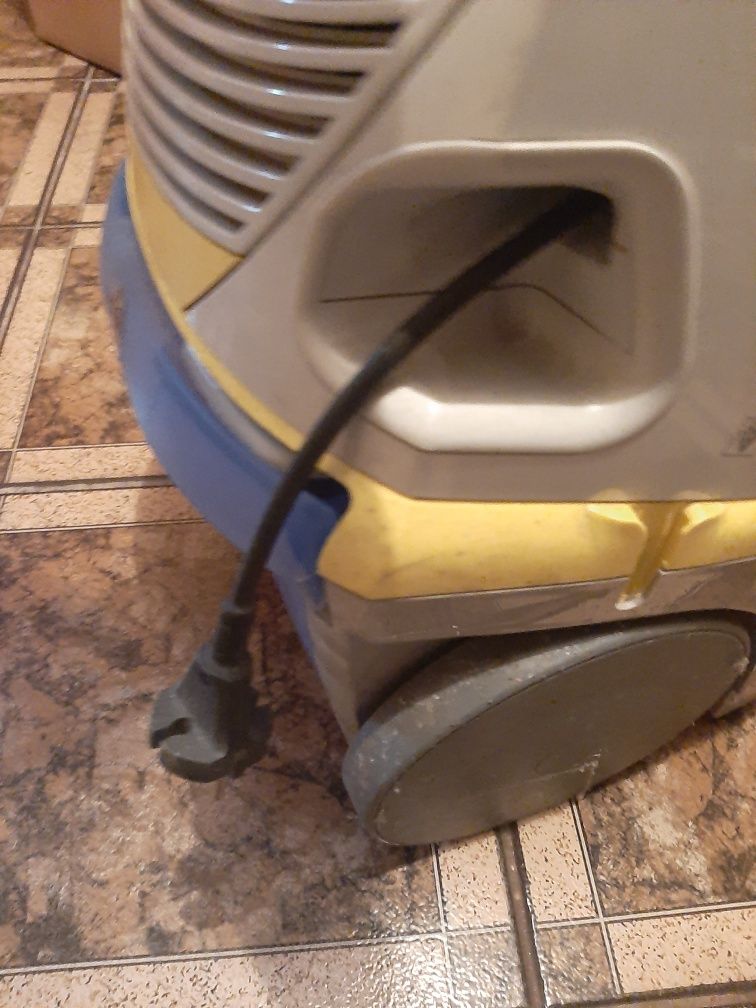 Odkurzacz  Karcher  5500   Nie używany 2008 r odbiór osobisty  r