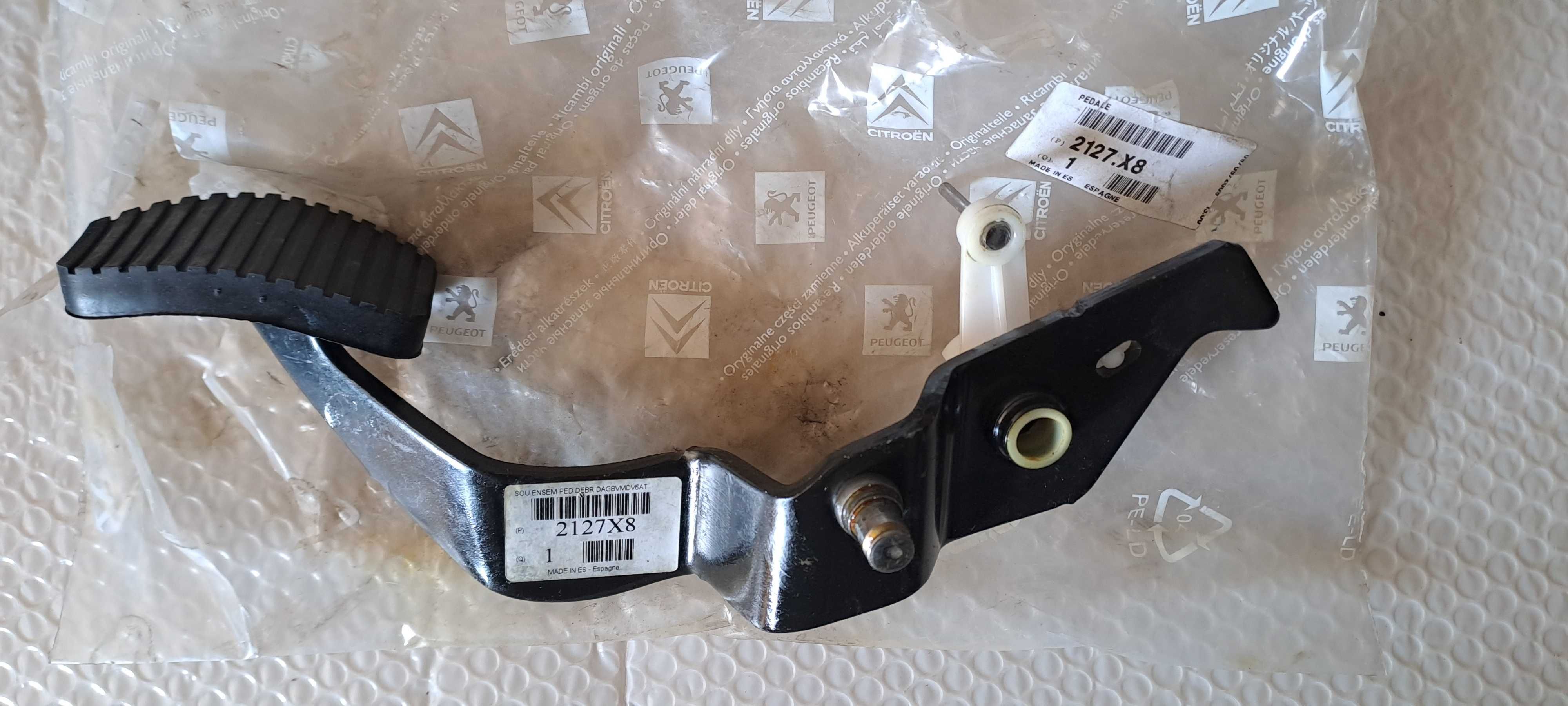 Pedał sprzęgła C4 Picasso I Citroen NOWY ORG PSA 2127X8