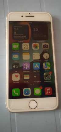 iPhone 7S różowo-złoty z kablem do ładowania