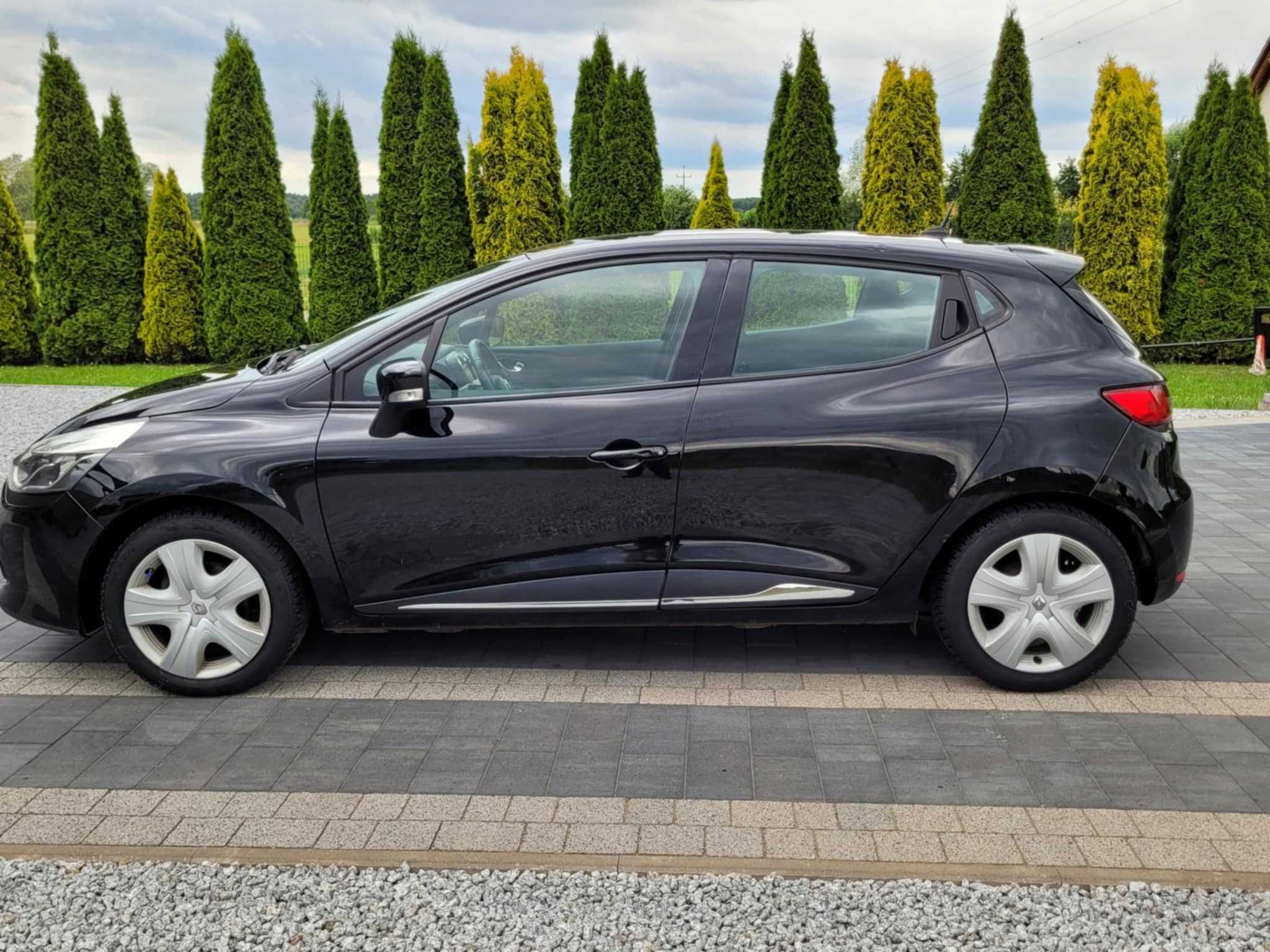 RENAULT CLIO 4  ubezpieczenie i przeglad do stycznia 2026