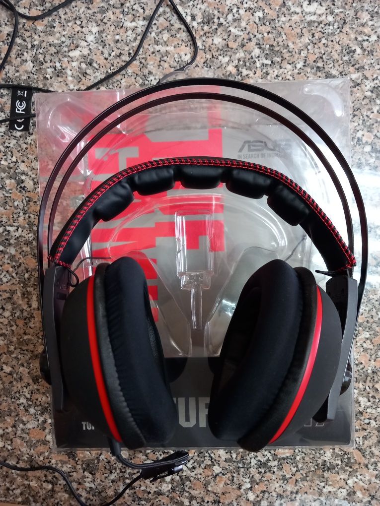 Headset Asus TUF Gaming H7 7.1