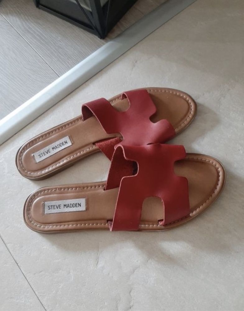 Klapki Steve Madden skora lato hermeski 41 plaskie czerwone hot