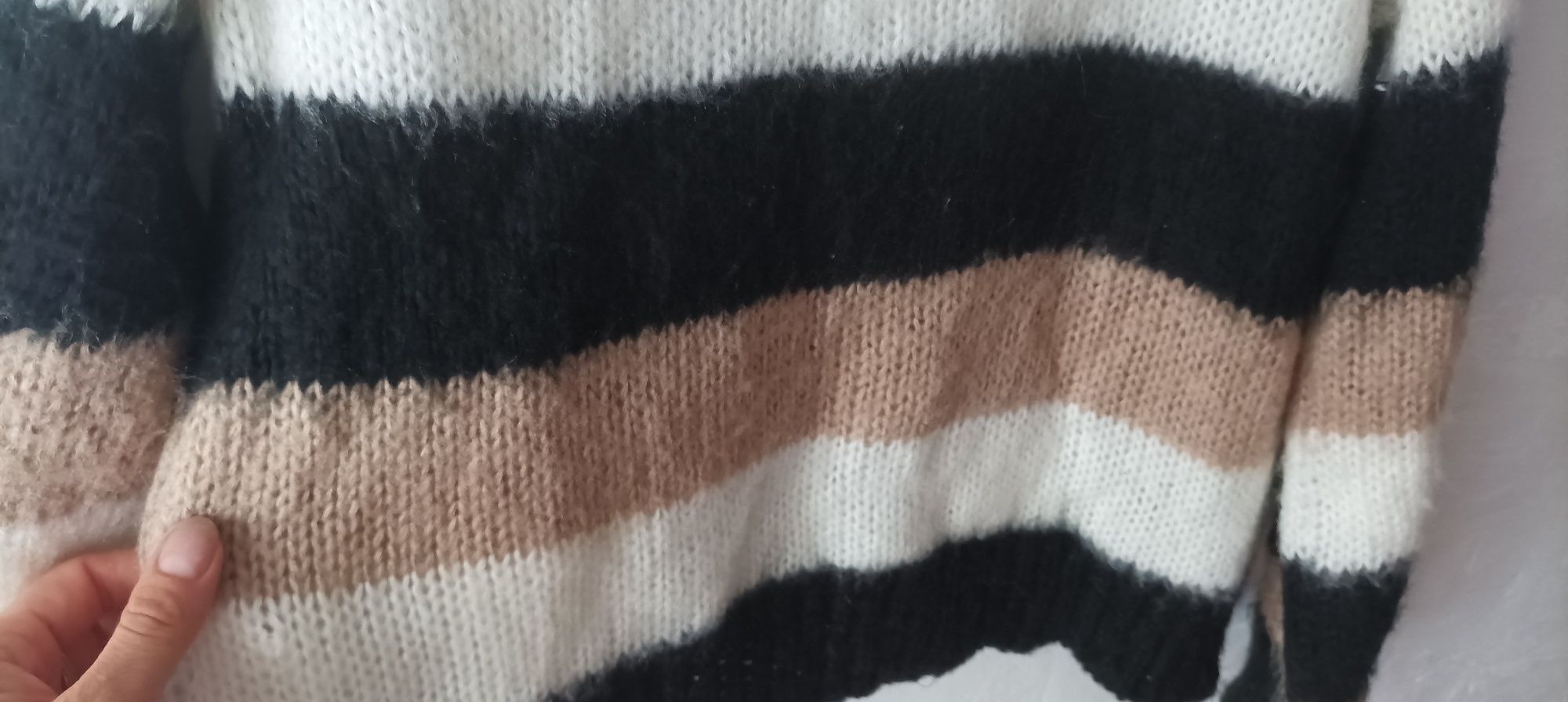 ciepły sweter w paski trójkolorowy  Sinsay Xs/34