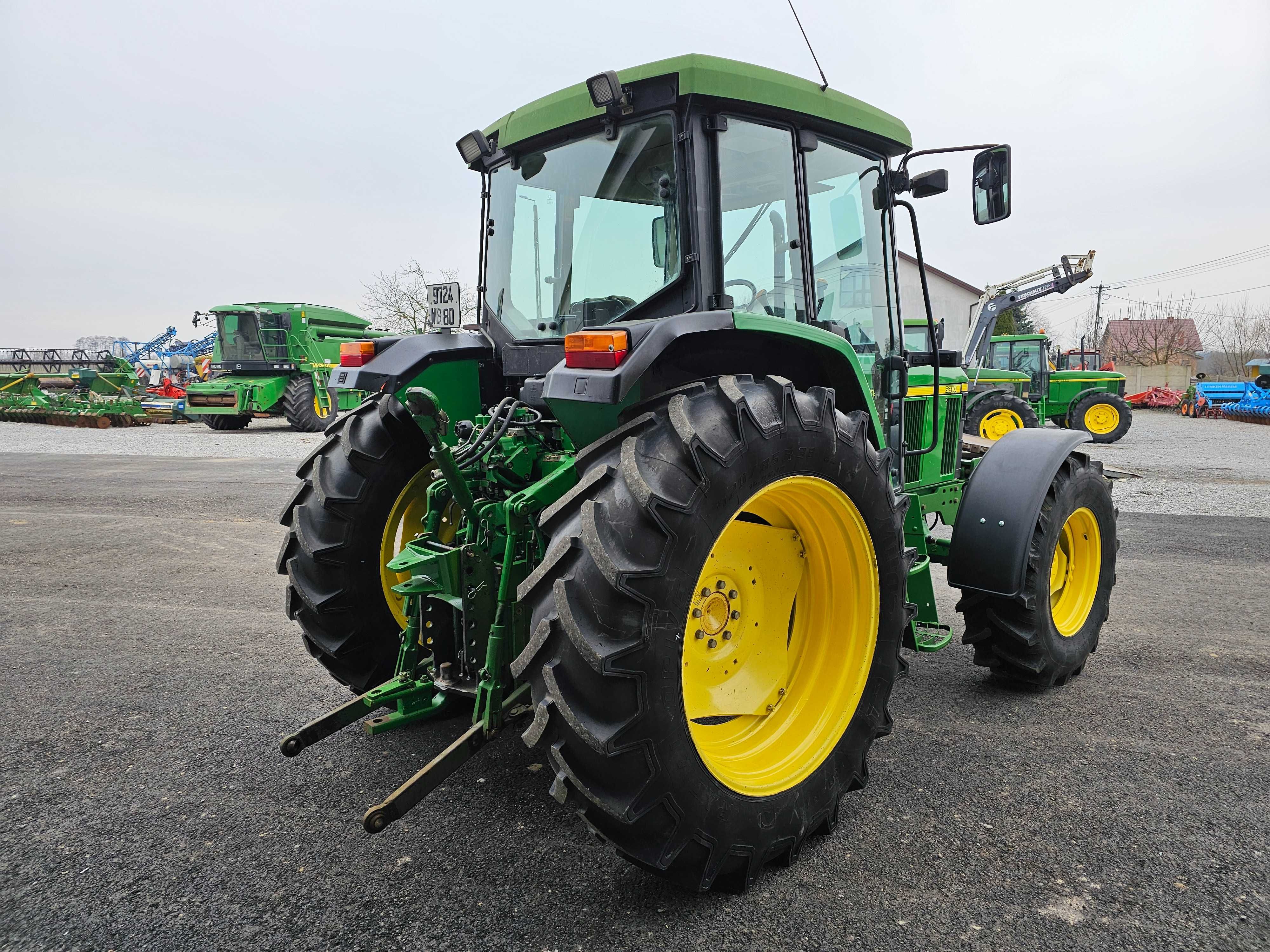 John Deere 6210 , 2002 rok 90 KM TUZ biegi pełzające bardzo ładny stan