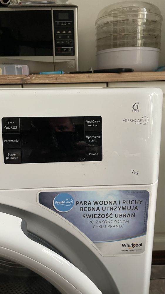 Sprzedam Whirpool uszkodzony krzyzak reszta bdb