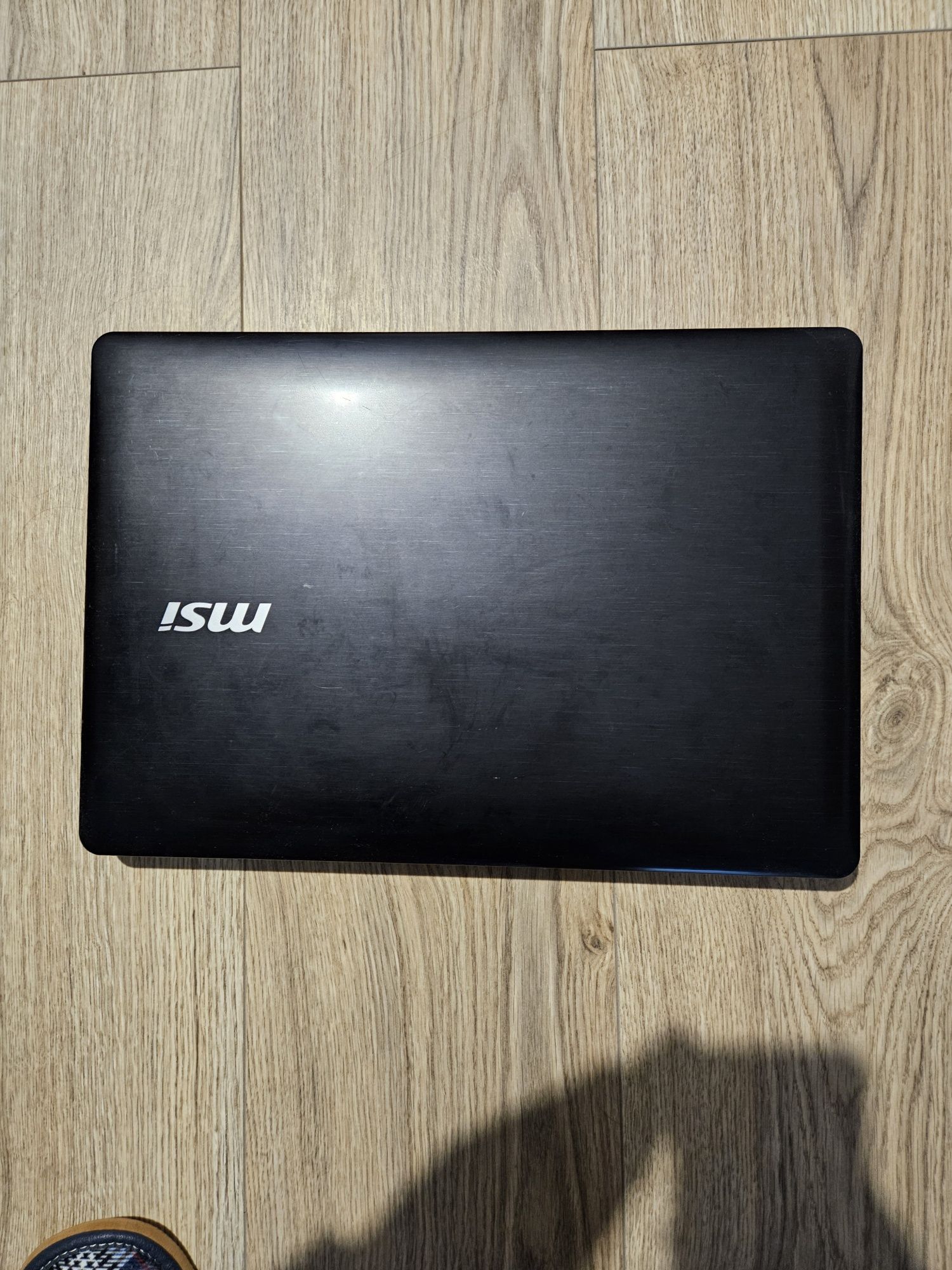 Laptop MSI MS-16Y1 Intel i3
