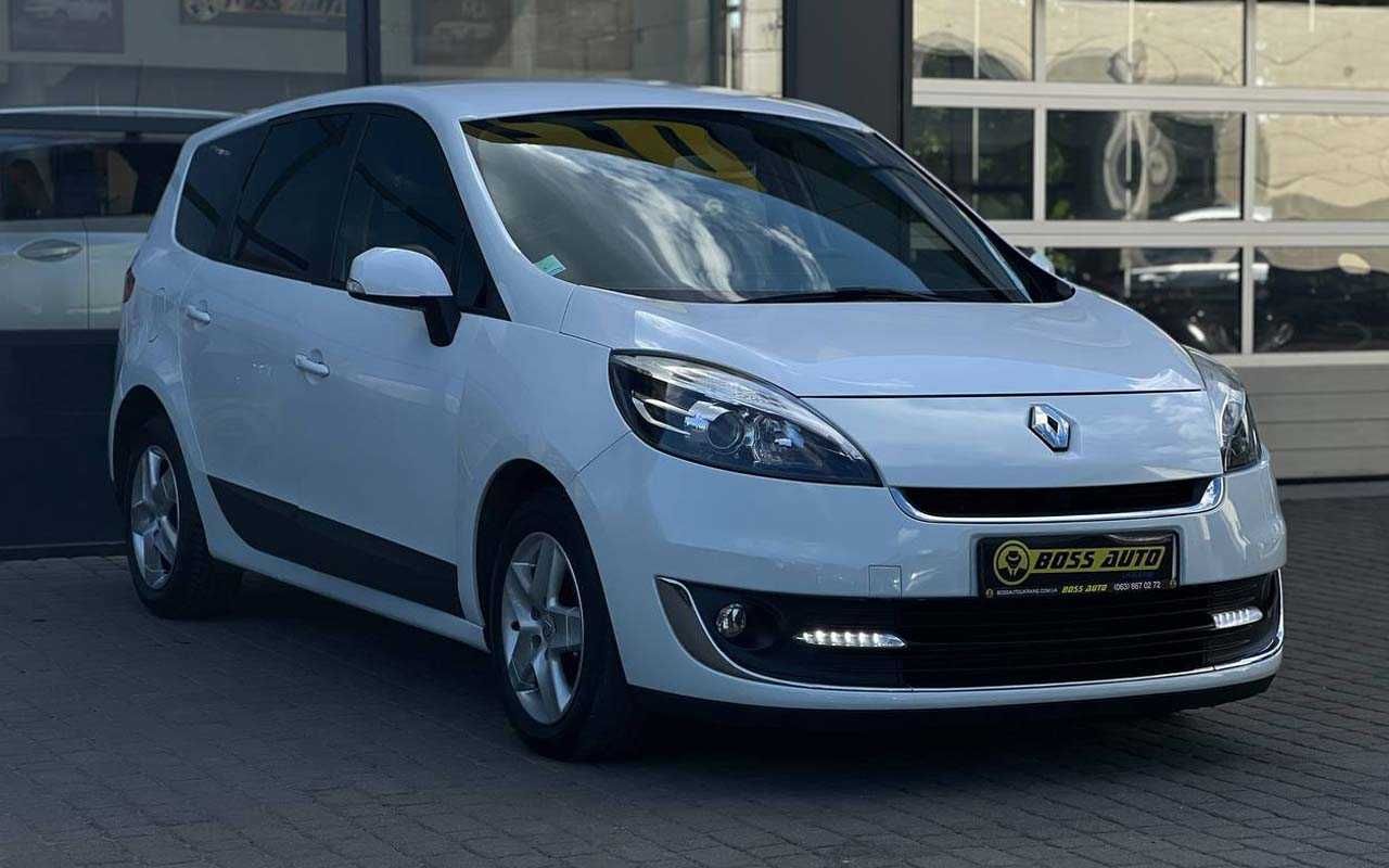 Renault Megane Scenic 2012