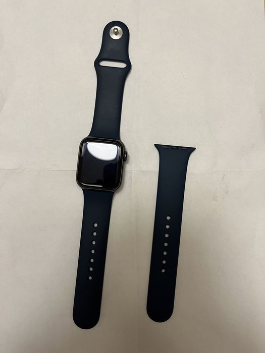 Apple Watch SE GPS + Cellular koperta 40mm