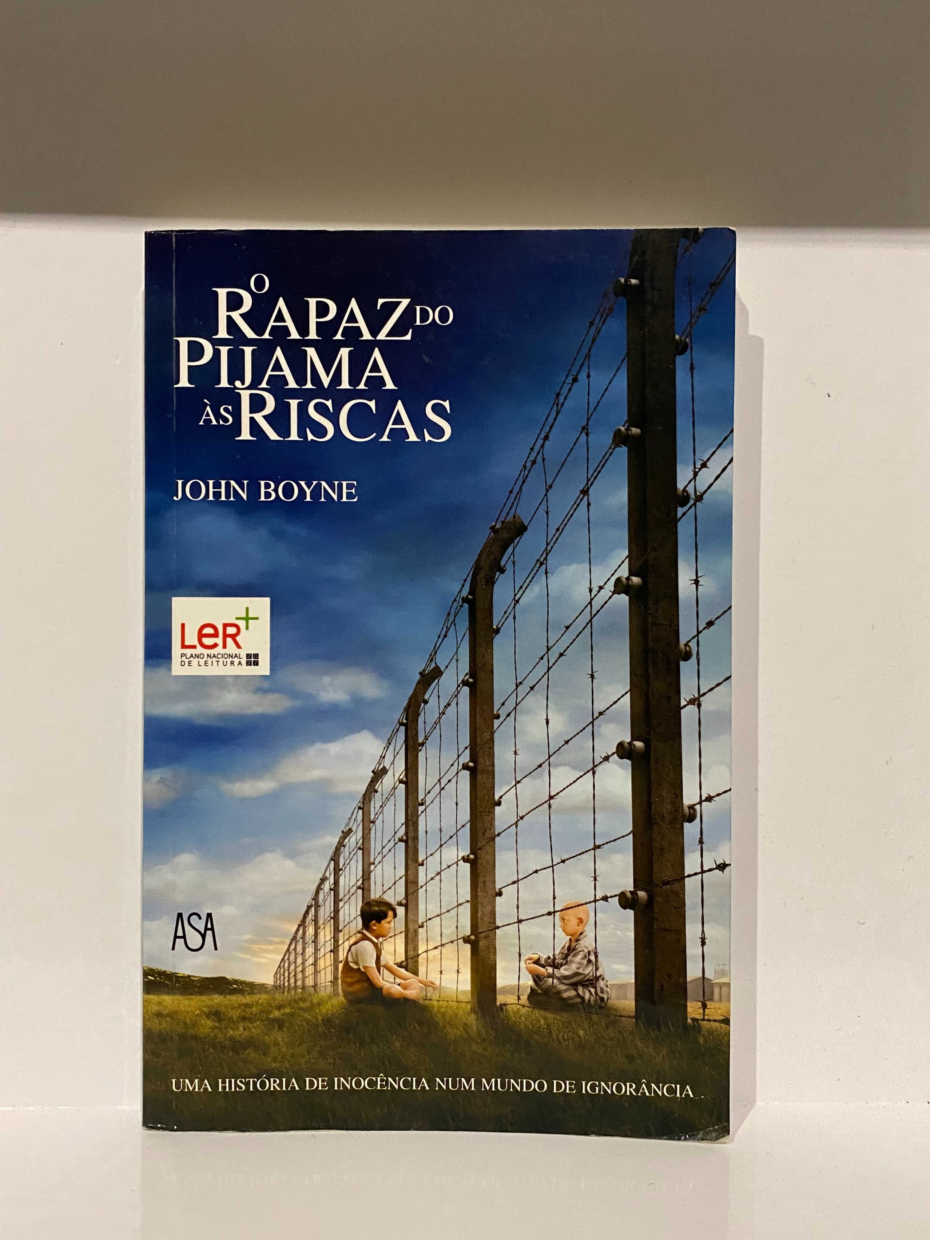 Livro O Rapaz do Pijama ás Riscas de John Boyne