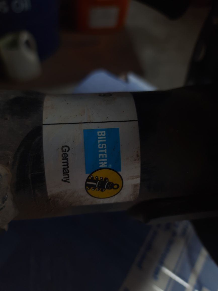 BILSTEIN 22-256379 Амортизатор