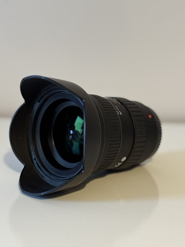 TOKINA 14-20 f2.0 Canon EF