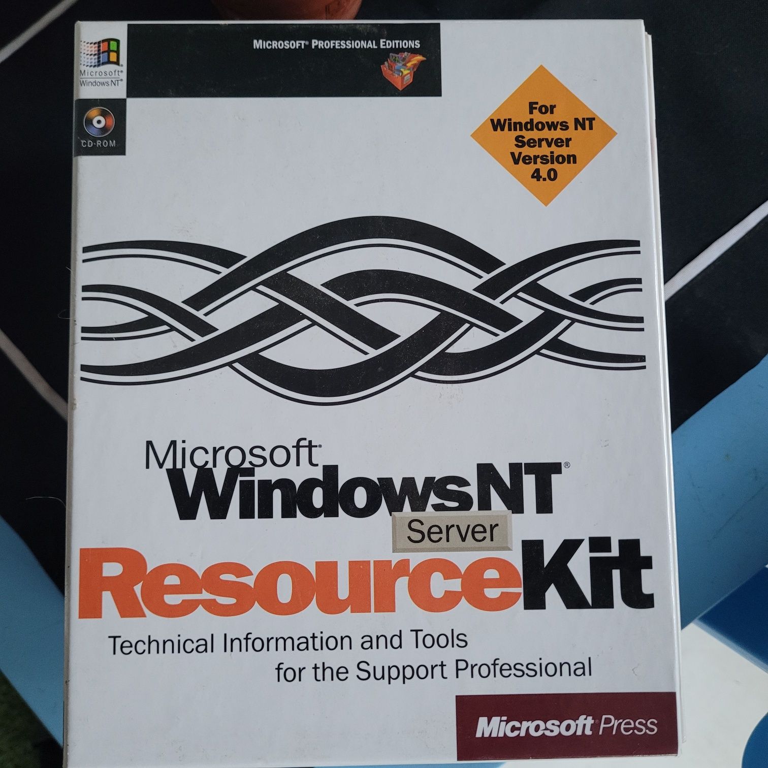 microsoft windows nt server 4.0 resource kit