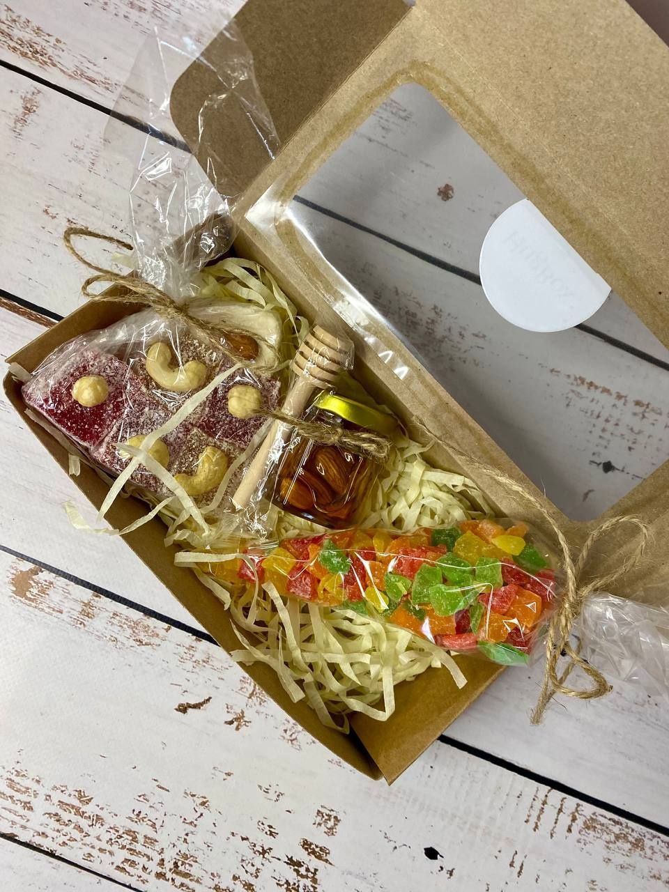 Подарунковий бокс " Hug Box"
