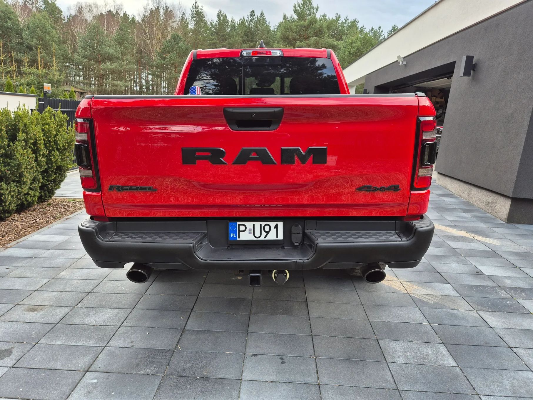 Dodge RAM RAM 1500 REBEL 5.7 HEMI E-torque -16500 km