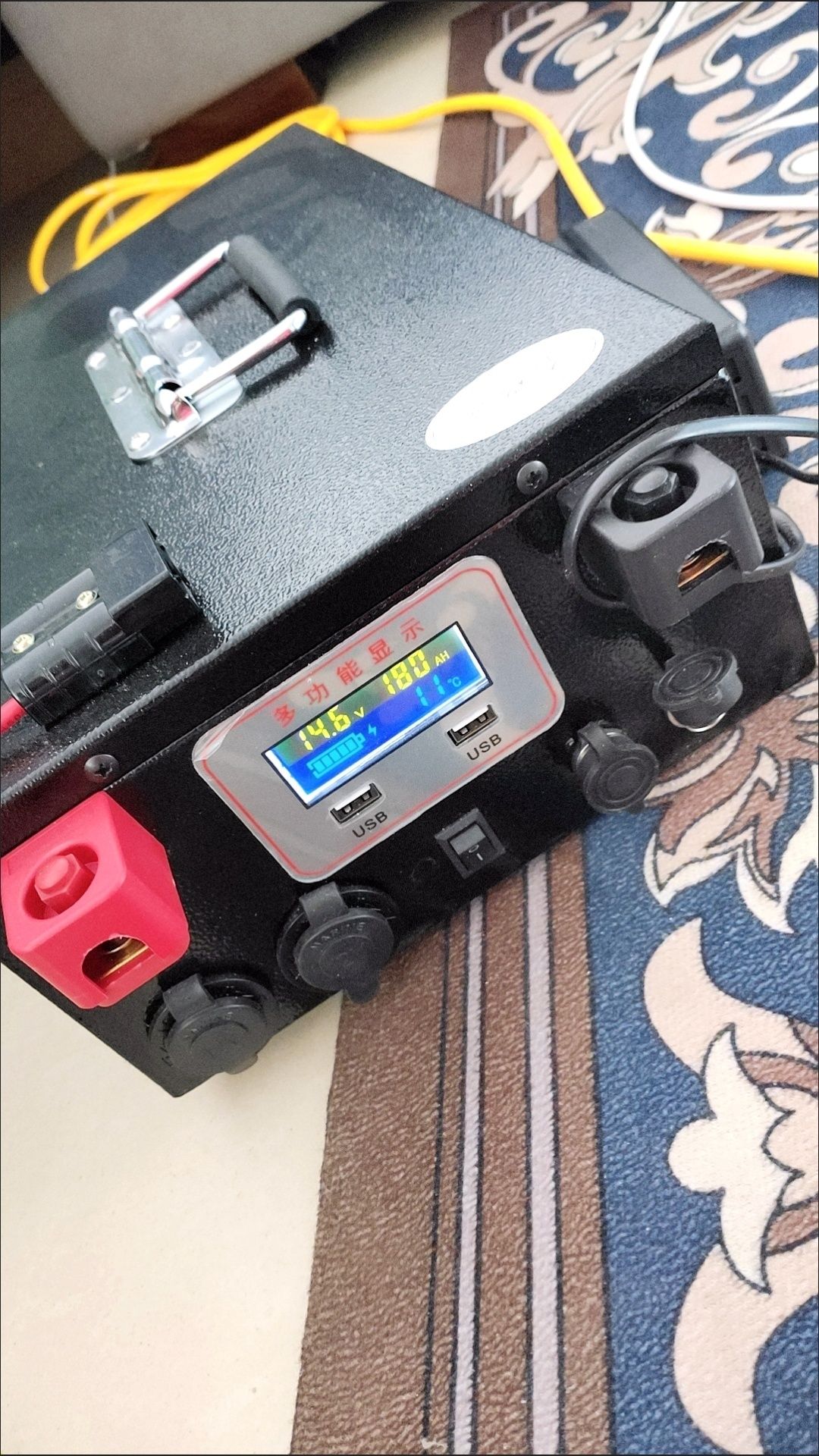 Аккумулятор LiFePo4 12V 180ah + 2 зарядных 30A Срок службы 10 лет. CAT