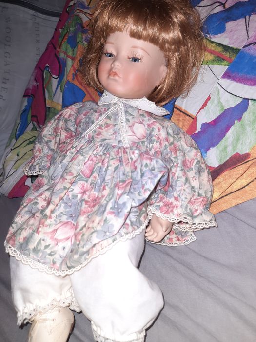 Duża lalka porcelanowa z Bawarii