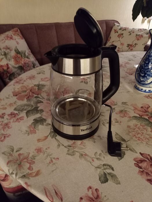 Электрочайник Tefal Glass Kettle KI605830
51