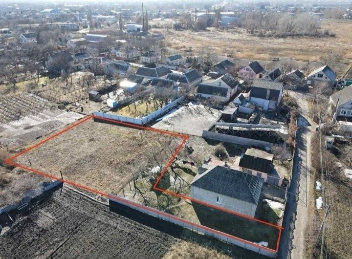 Продам земельну ділянку в Підгородному