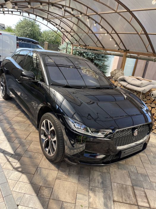 Бампер перед, зад Jaguar i-pace та інші запчастини.