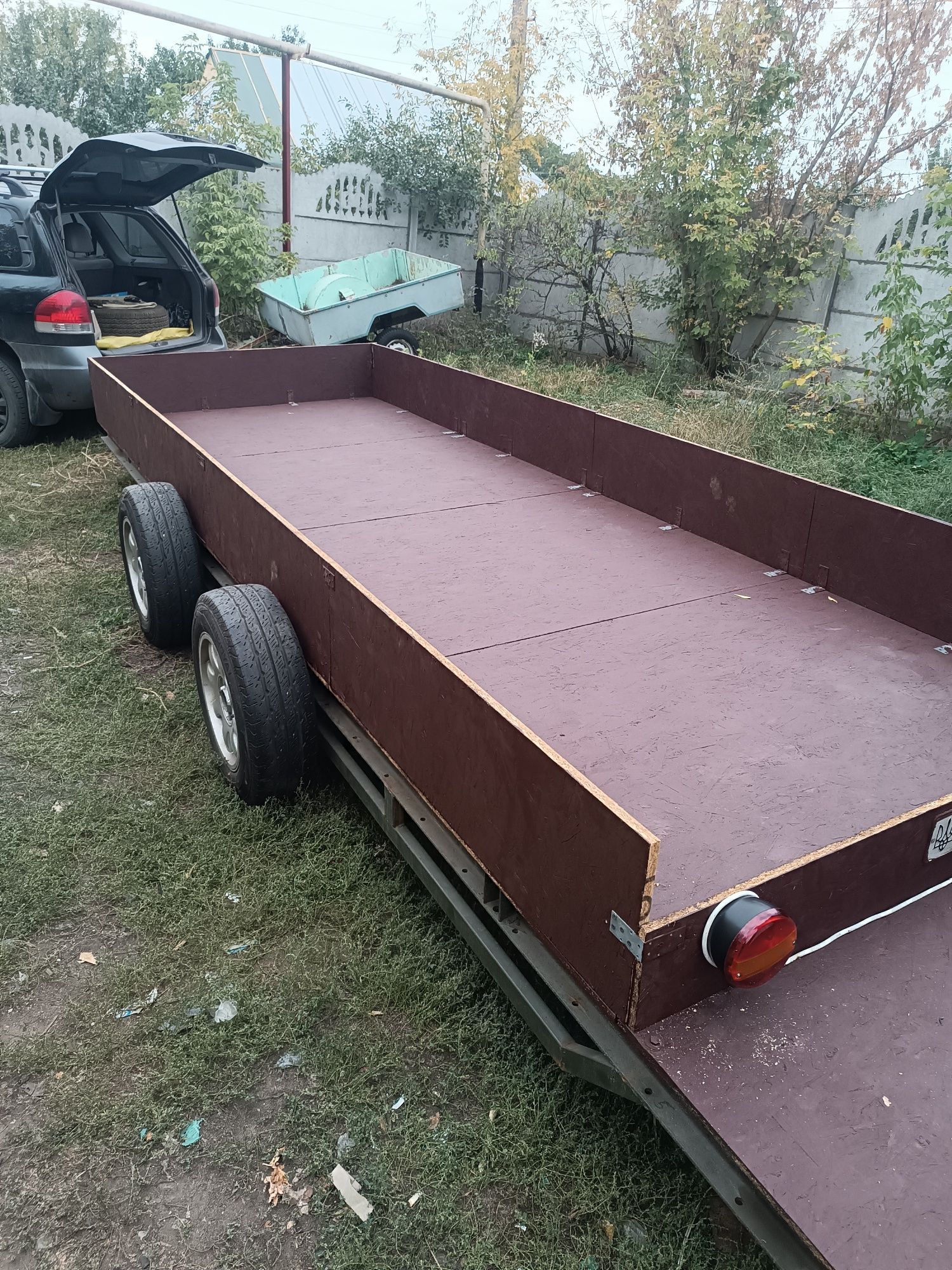 Причеп, платформа, лавета