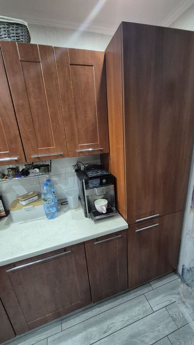 Meble kuchenne z lodówka i  zmywarką