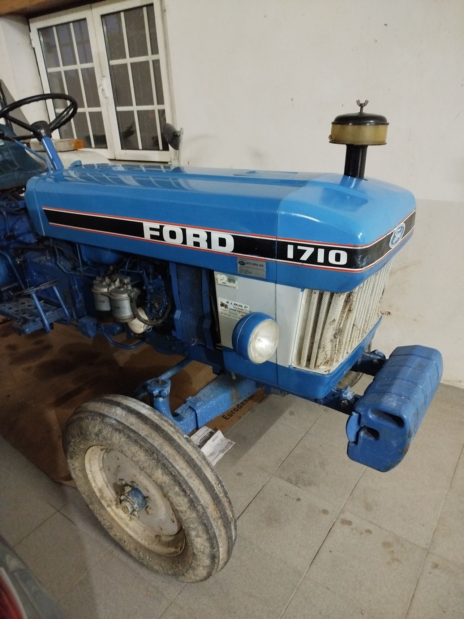 Trator com matrícula