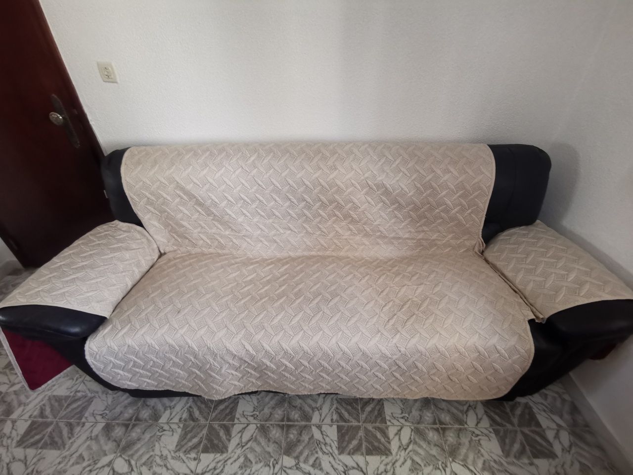 Conjunto de Sofás de Couro