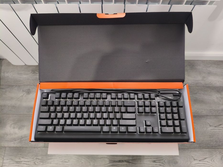SteelSeries Apex 3 stan bardzo dobry