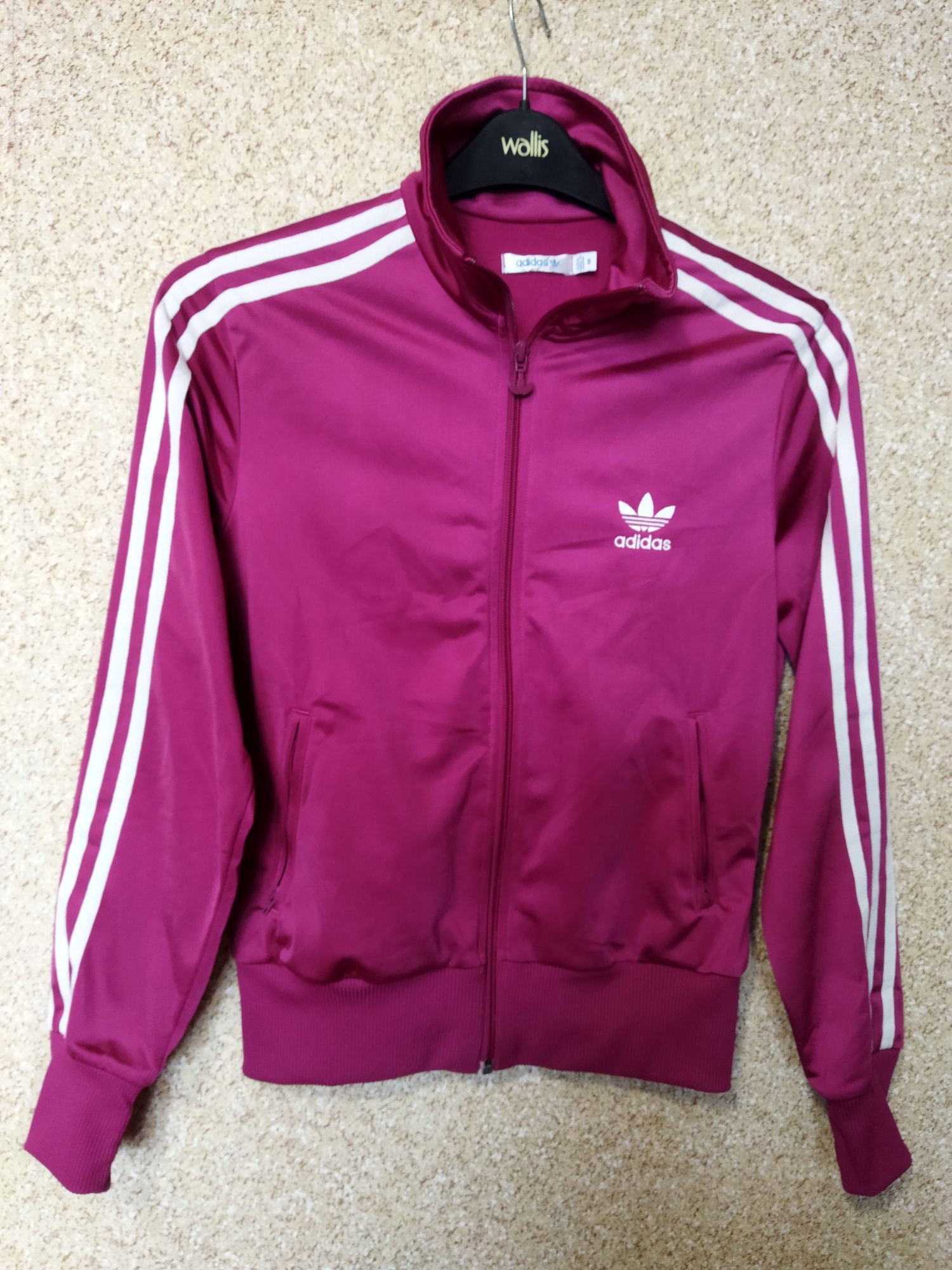 Кофта спортивна Adidas 200 грн