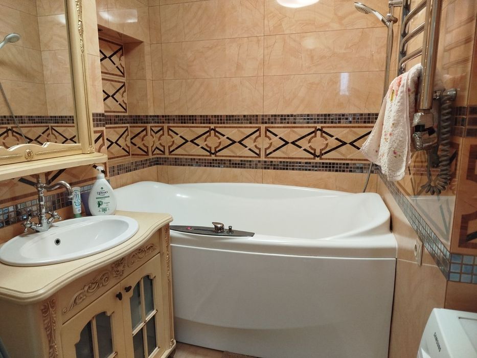 Центр !! Горяча пропозиція для Вас !2 кімнатна  квартира