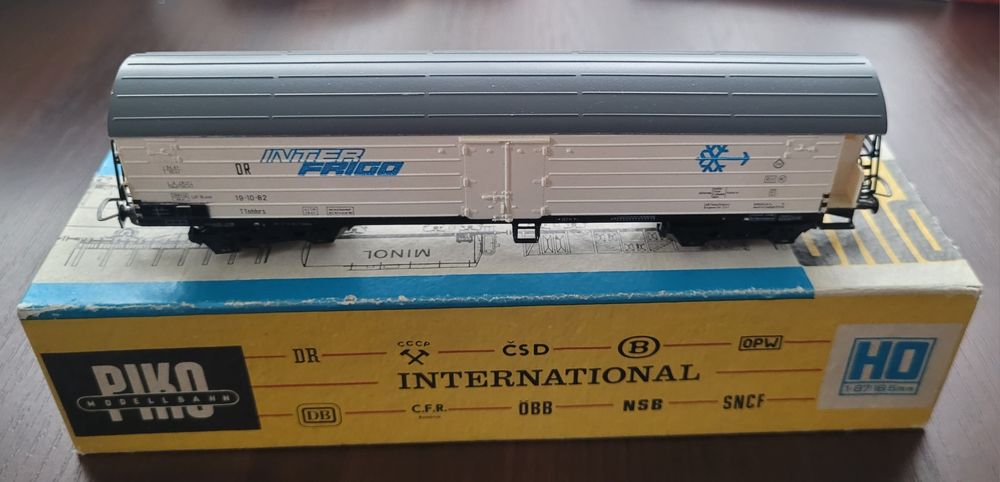 PIKO wagon chłodnia INTER FRIGO
