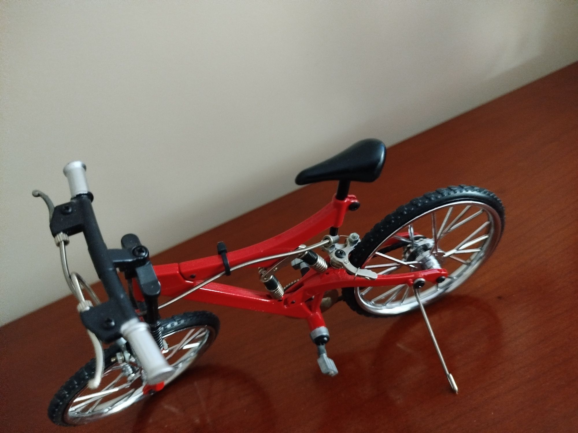 Replika roweru świetny pomysł na prezent