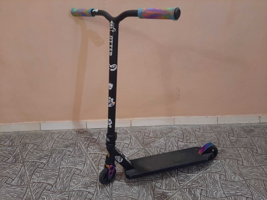 Продам трюковий самокат  OTTER H04
