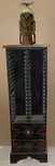 Stylowy drewniany stojak na CD 130 cm