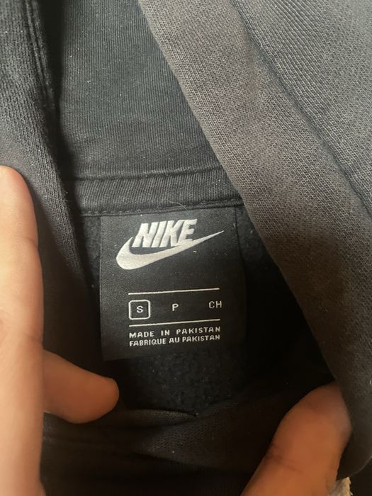 Розпродаж брендового одягу Nike,Essentials,Asg