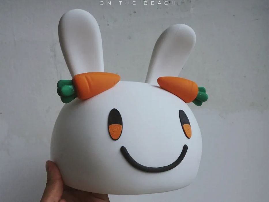 Figura Peko Versão Multicolorida