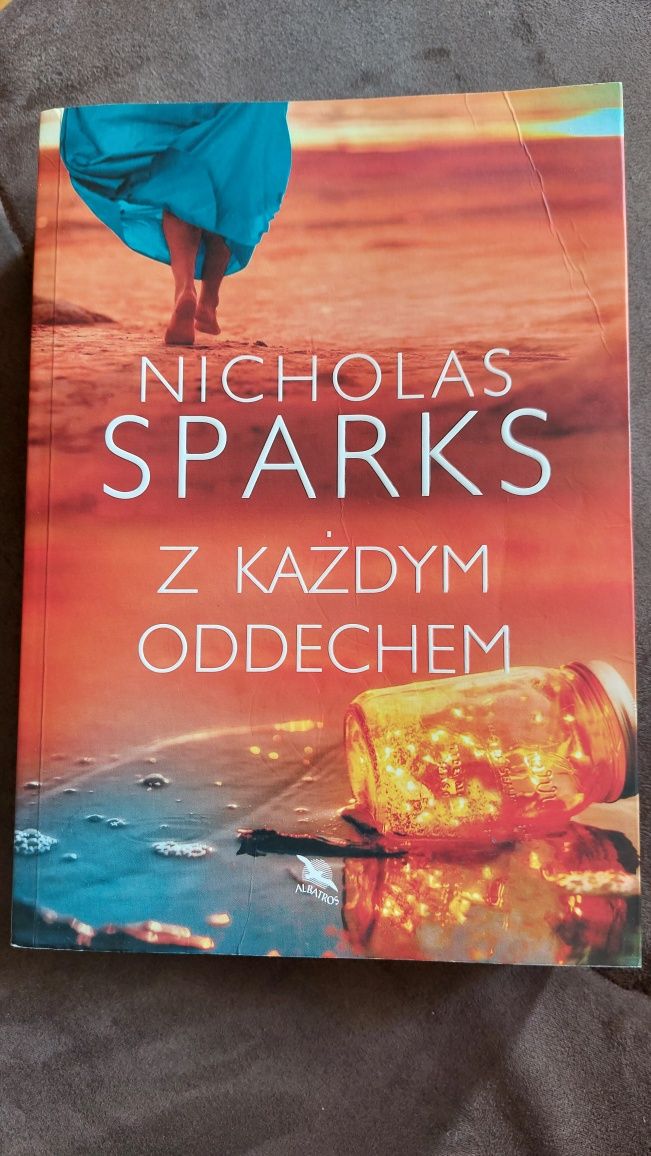 Książka Nicolas Sparks "Z każdym oddechem"