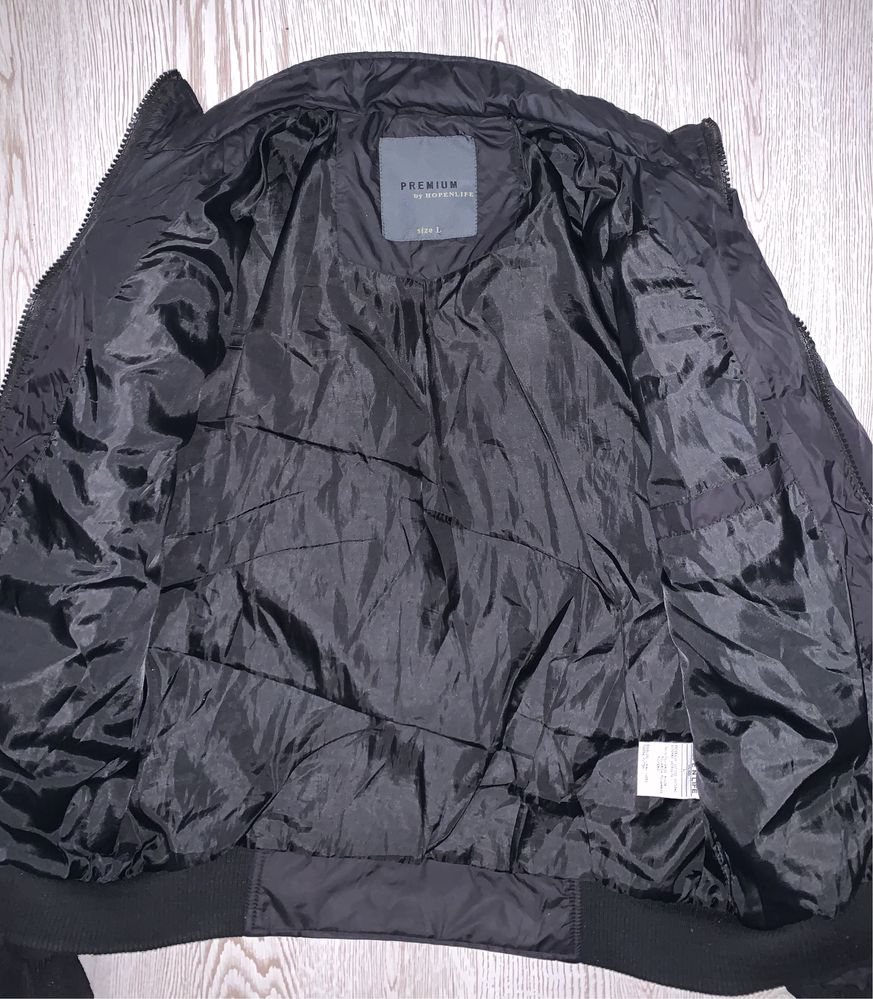 Демисезонная курточка 13-14 лет, ветровка L
