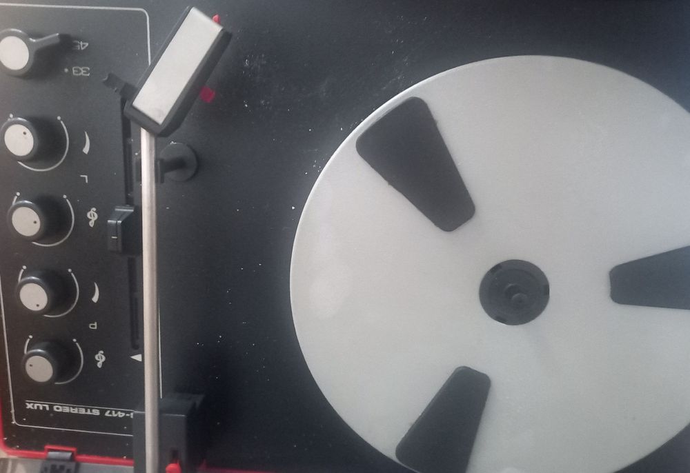 Gramofon Unitra sprzedać mogę za 100 zł