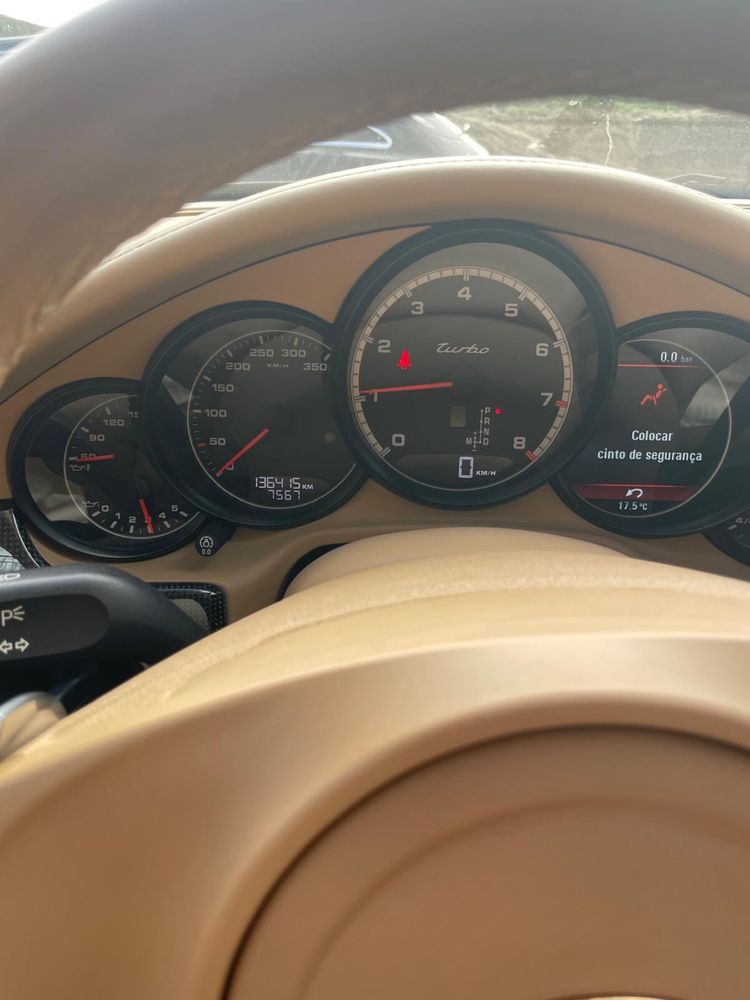 Porshe Panamera Turbo pdk full extras