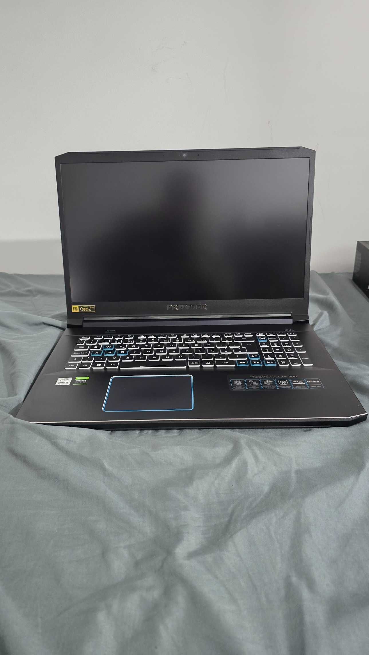 Acer Predator Helios 300/RTX 2060/32 GB RAM/SSD NVMe 256 GB/Ecrã 17,3″