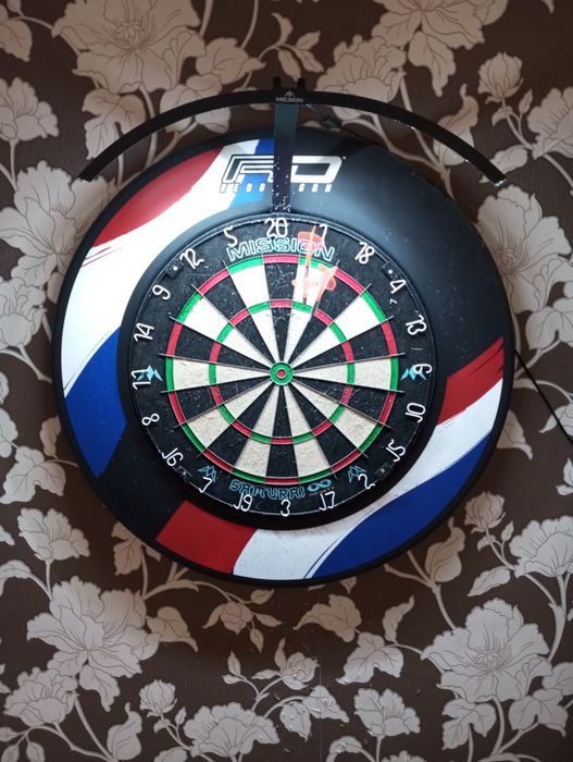 Tarcza dart mission + oswietlenie