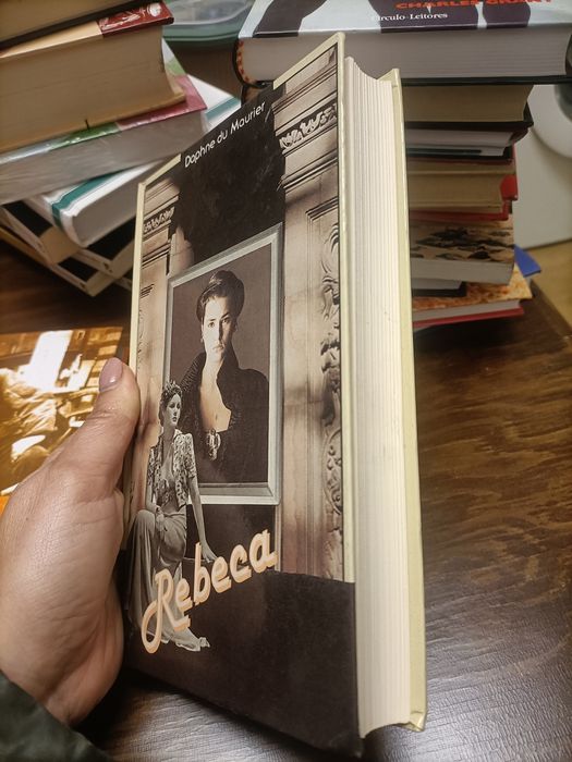 Livro "Rebeca" do autor Daphne du Maurier
