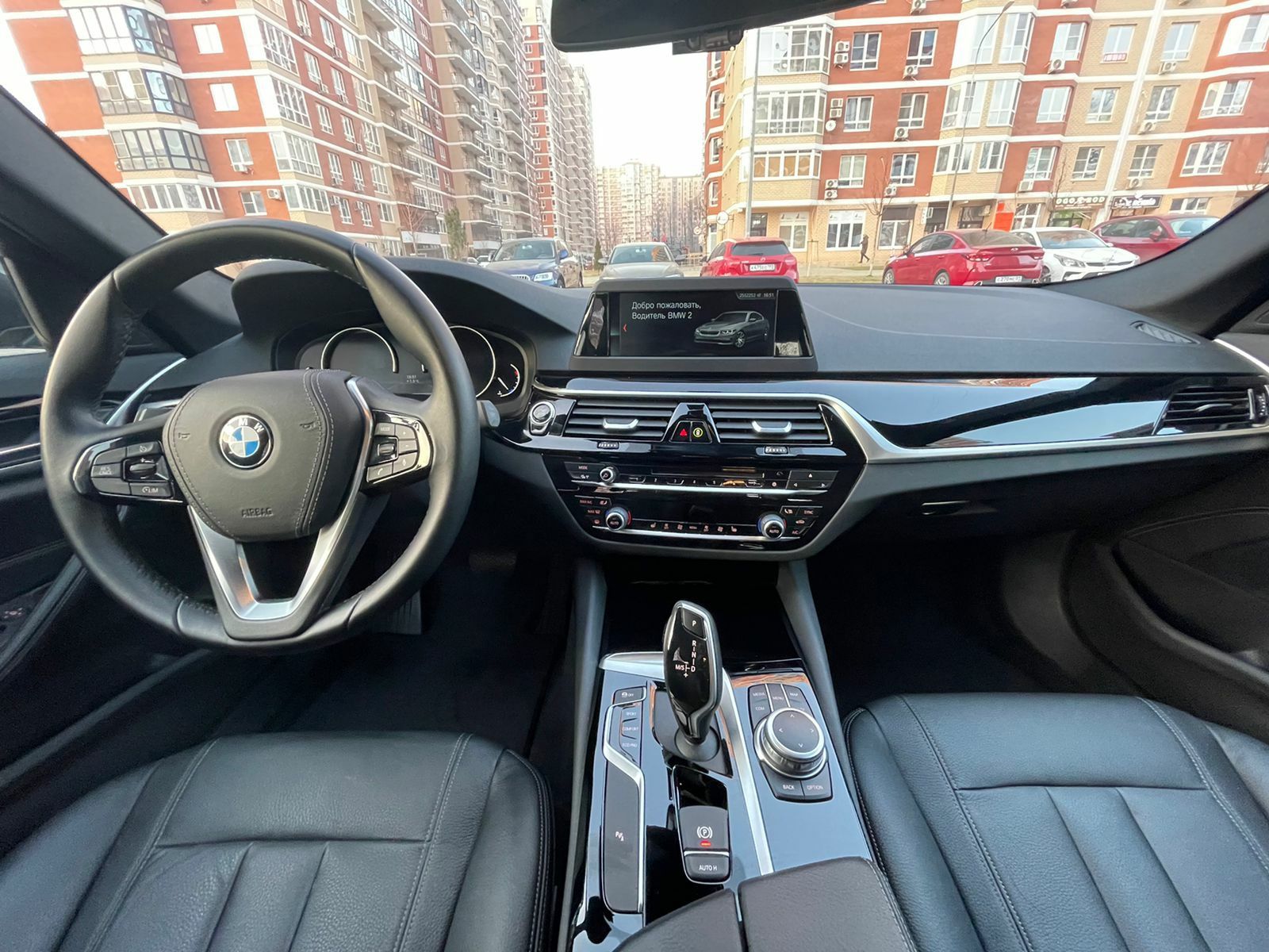 BMW 530i xDrive 2019 individual