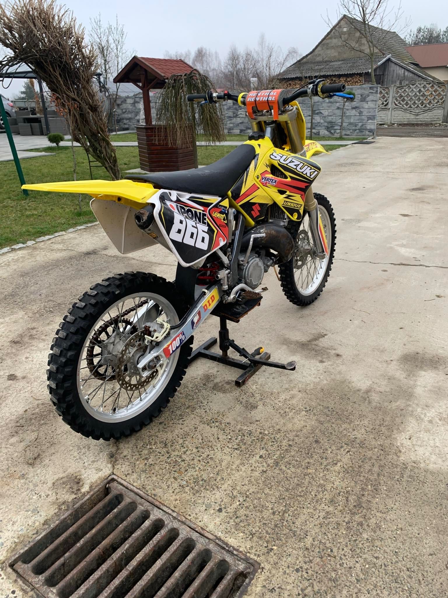 Suzuki RM 125 rok 2006