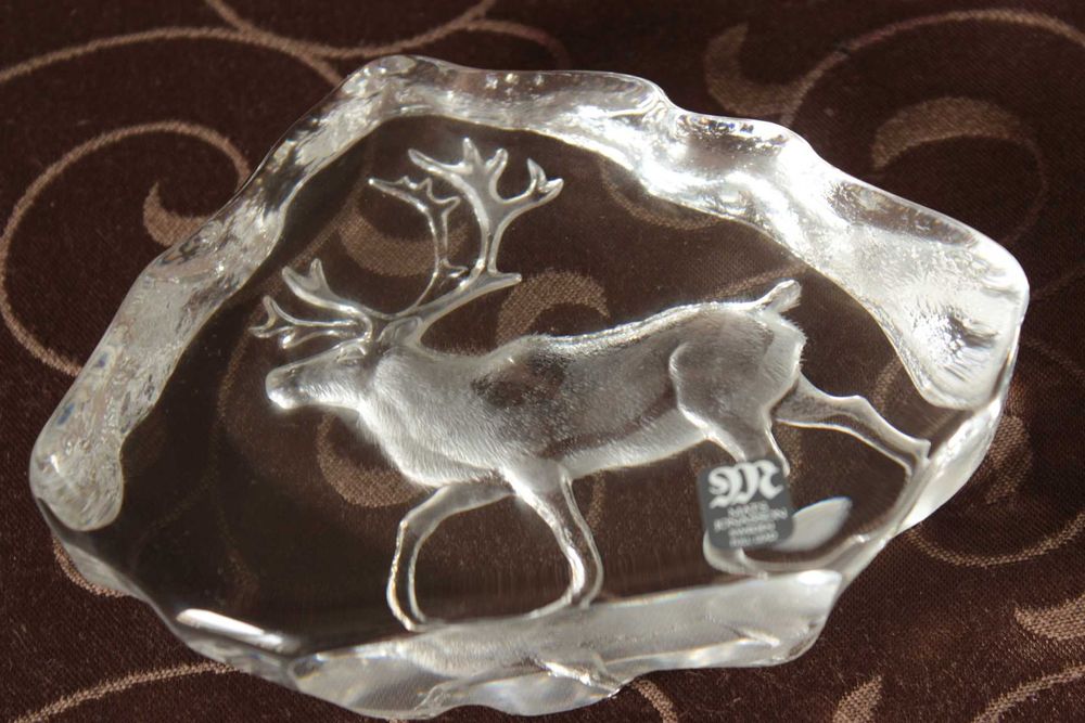 Escultura de Alce em Cristal Mats Jonasson