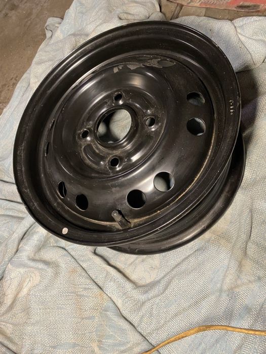 Продам диск с Матиза