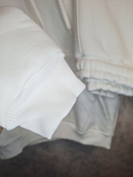 Теплий костюм.Тринитка на флісі